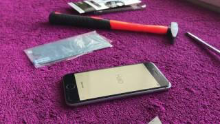 Пленка или стекло для iPhone 7? Выясняем с помощью молотка и отвертки!