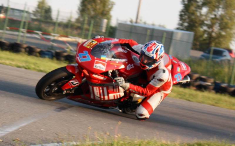 Ducati 848R